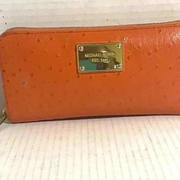 Michael Kors range ostrich print wallet - Picture 3 of 8